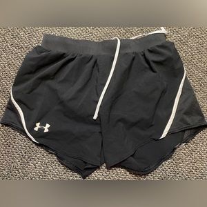 Womens UnderArmour shorts
